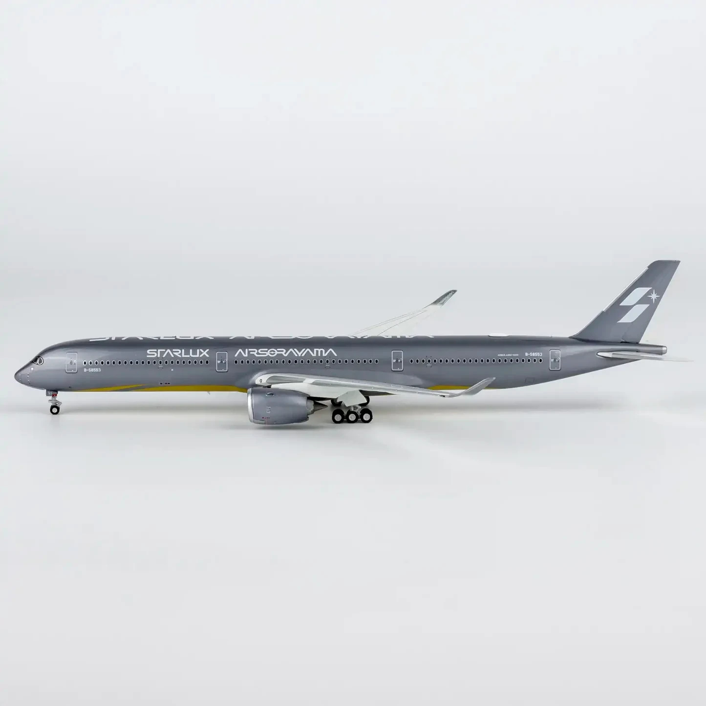 NG Models 1:400 Starlux Airlines Airbus A350-1000 B-58553 \