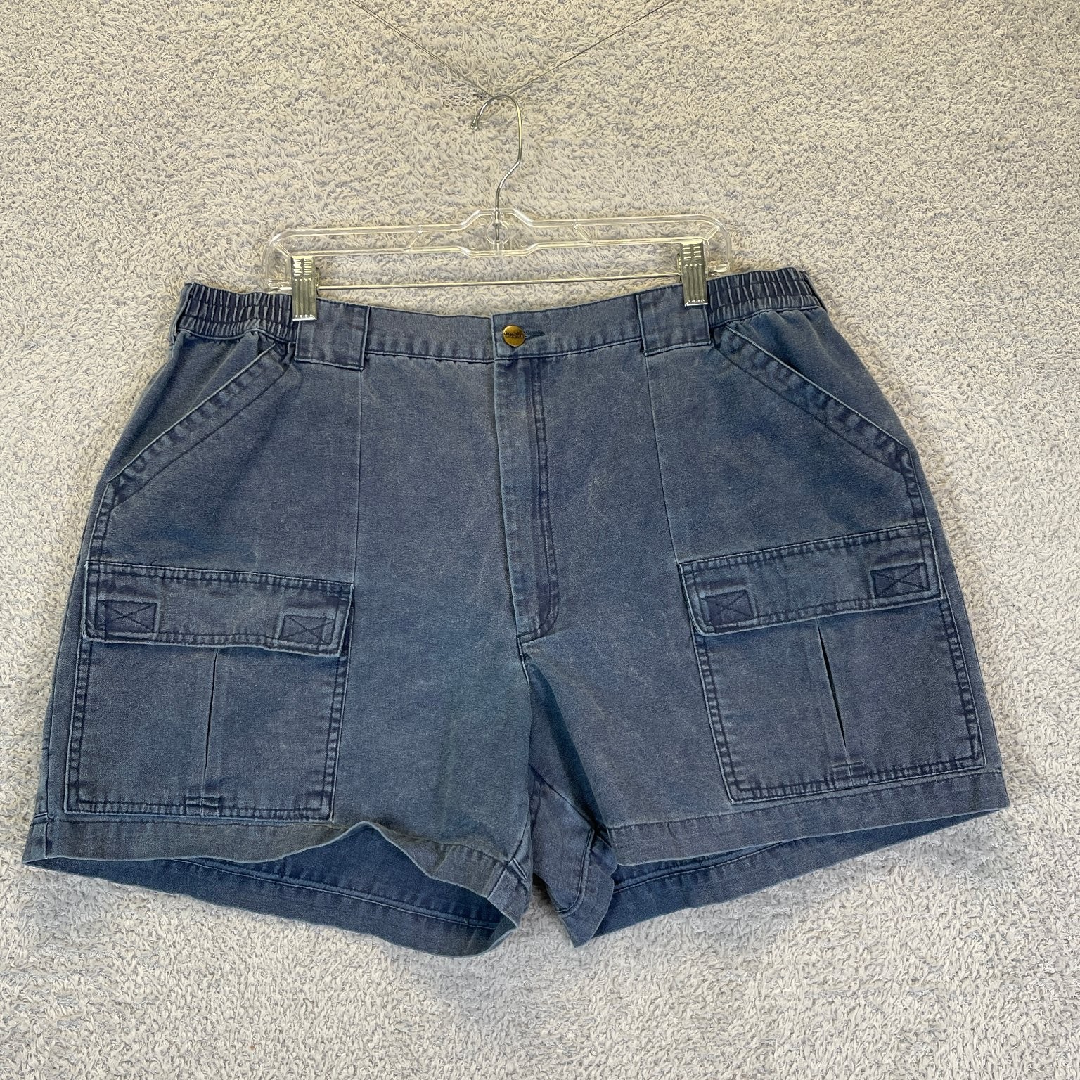Vintage L.L.Bean Trailblazer Cargo Shorts Men\'s Size 42 90\'s Stand Up Style