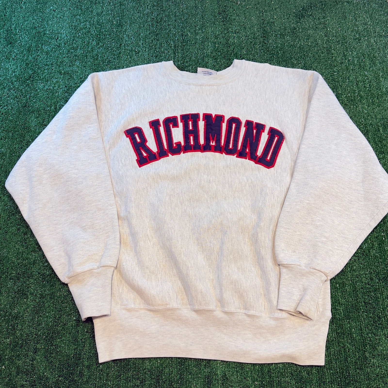Vintage 90s Embroidered Richmond University Spiders Sweatshirt Size XL
