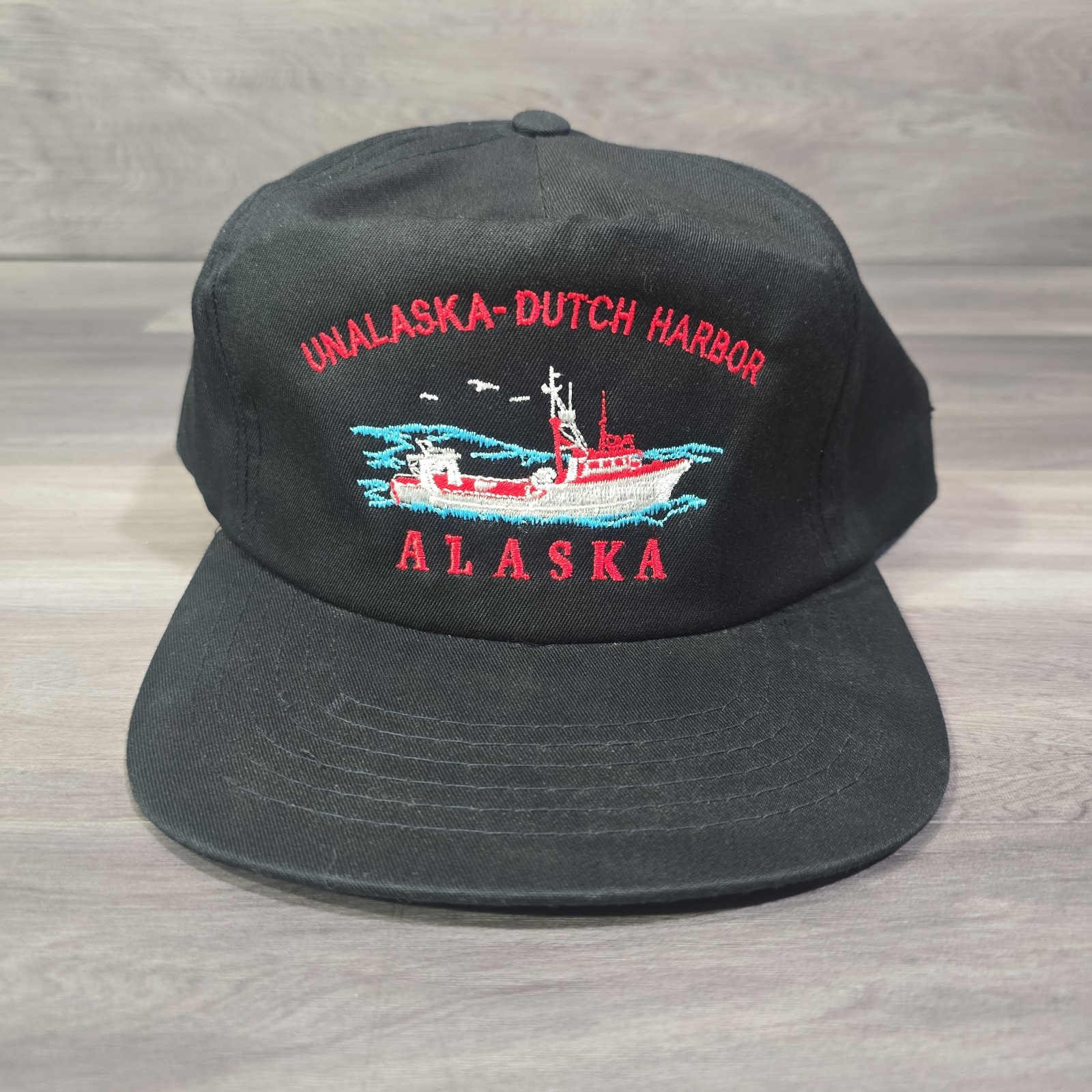 VTG Embroidered UNALASKA-DUTCH HARBOR ALASKA  SNAPBACK HAT/CAP 