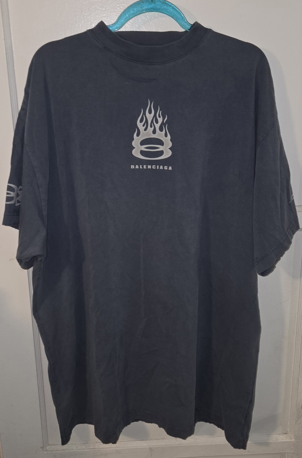 Balenciaga MEN\'S BURNING UNITY T-SHIRT OVERSIZED IN grey blue Size 3