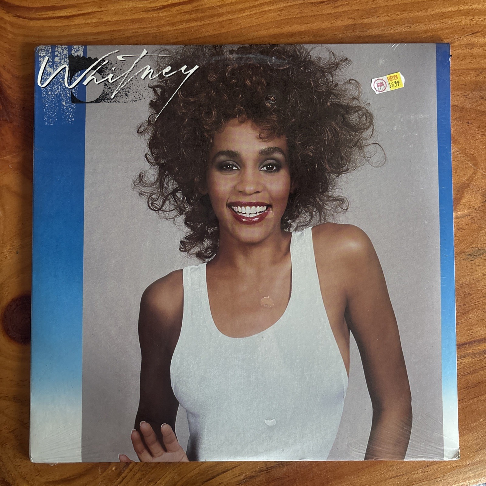 Whitney Houston - Whitney (LP, Album) VG+/VG+ Whitney Houston - Whitney (LP, Album) VG+/VG+
