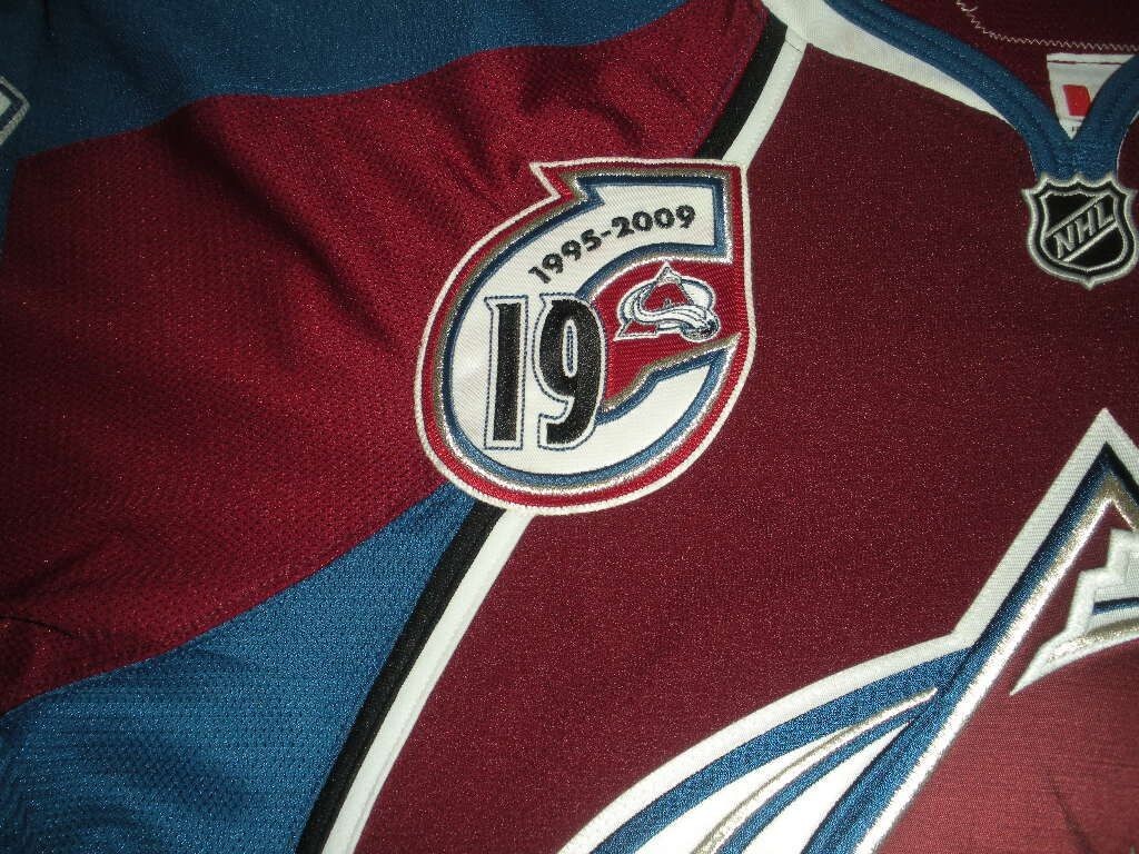 Colorado  Avalanche Joe Sakic retirement Jersey patch