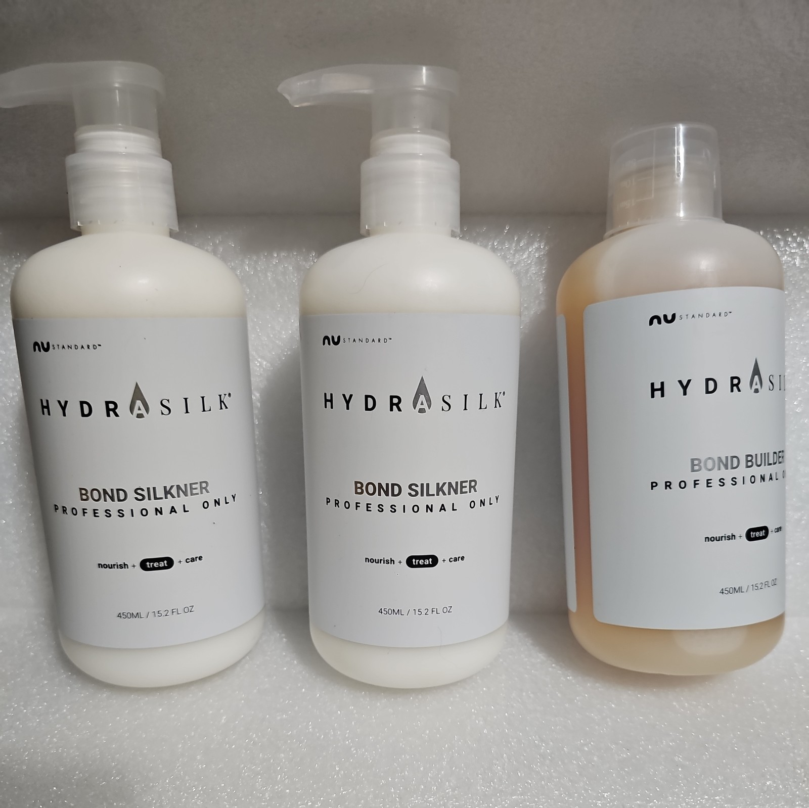 NEW - Nu Standard ~ Hydra Silk Hydrating Bond System Savvy Set NEW - Nu Standard ~ Hydra Silk Hydrating Bond System Savvy Set
