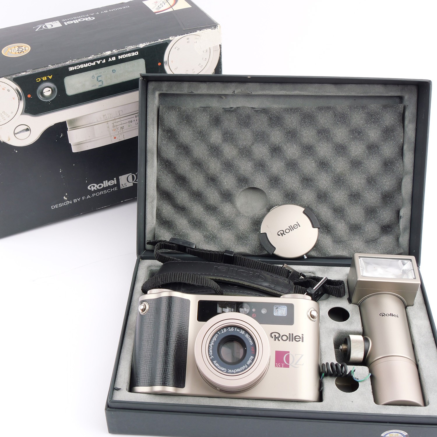 Rollei QZ 35 T by F.A. Porsche Defective