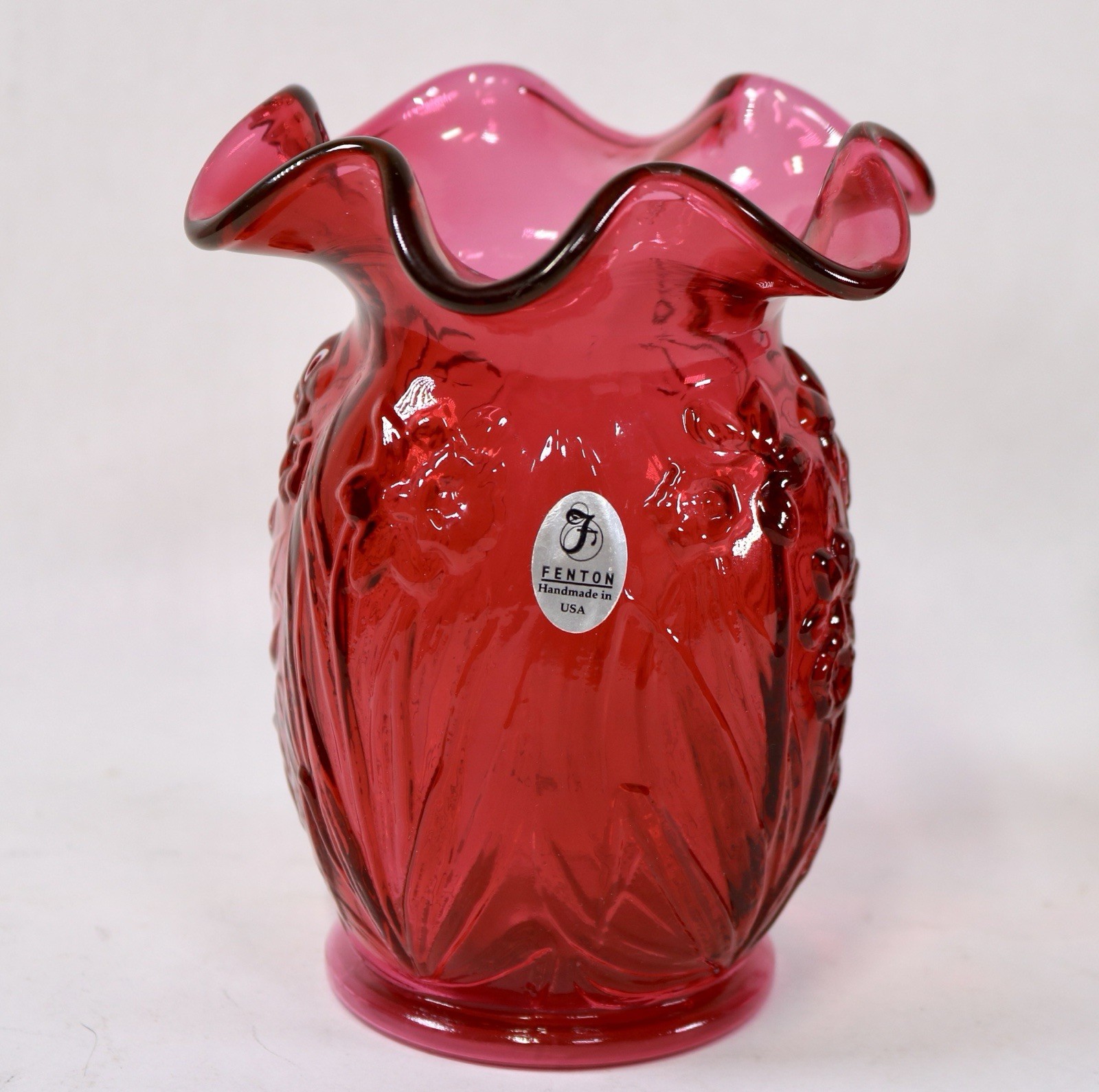 Vintage Fenton Cranberry Glass Daffodil Vase 5.25\