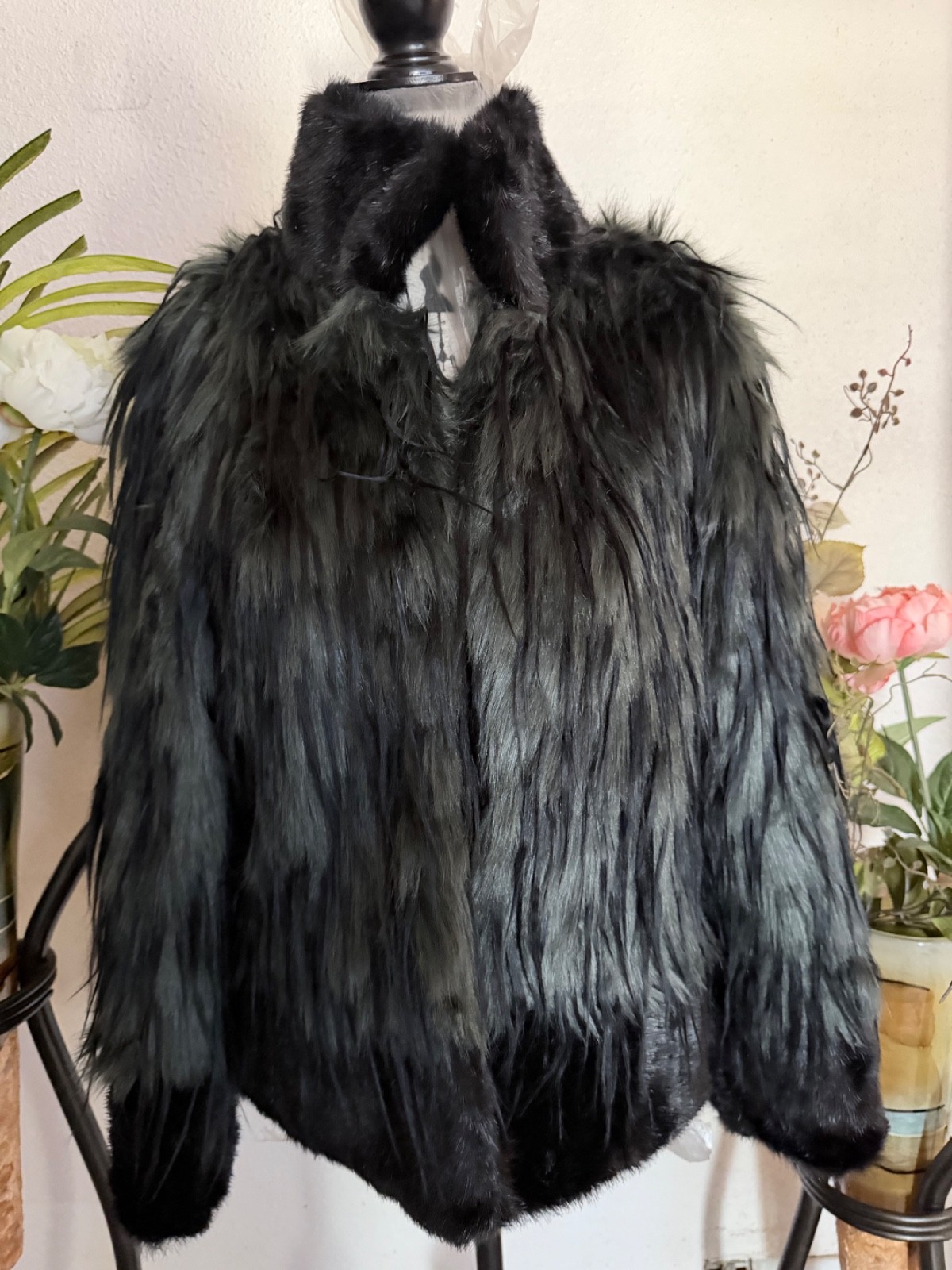 Donna Salyers\' Fabulous Furs Jacket Womens XS Black Faux Fur Lined Hook Eye