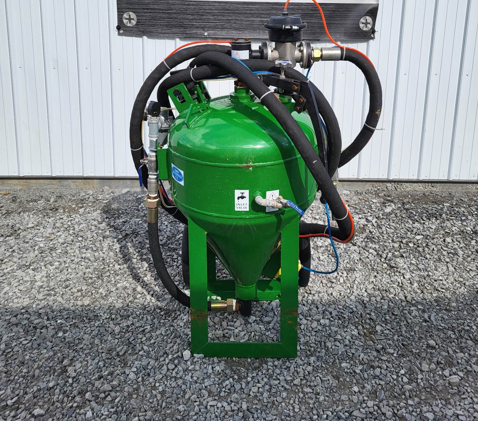 New Sand Blaster Blasting Machine with Hoses JCT DB500 Dustless Abrasive