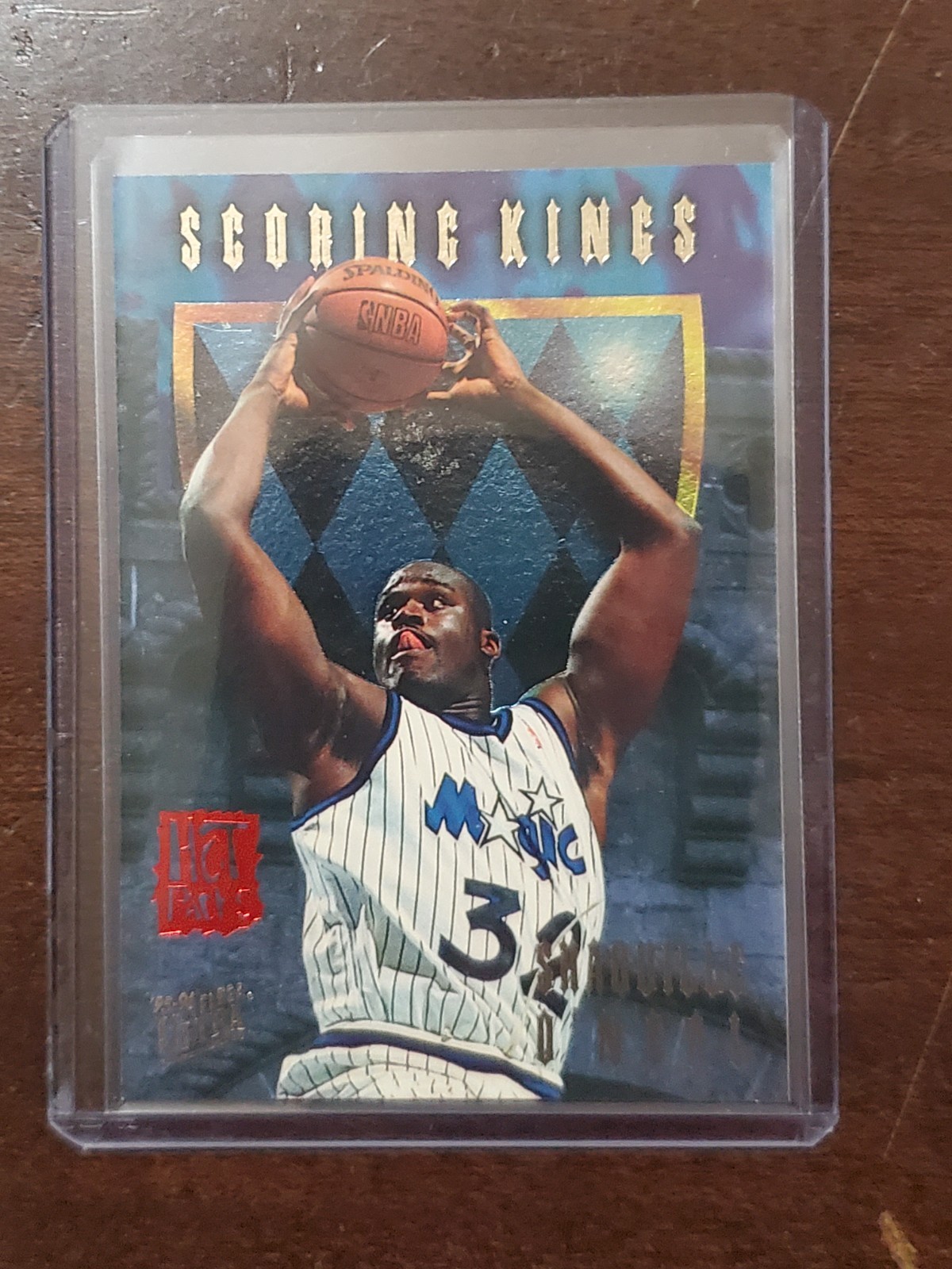 1995-96 Fleer Ultra Scoring Kings Hot Pack Shaquille O'Neal #8 Magic Insert 1995-96 Fleer Ultra Scoring Kings Hot Pack Shaquille O'Neal #8 Magic Insert