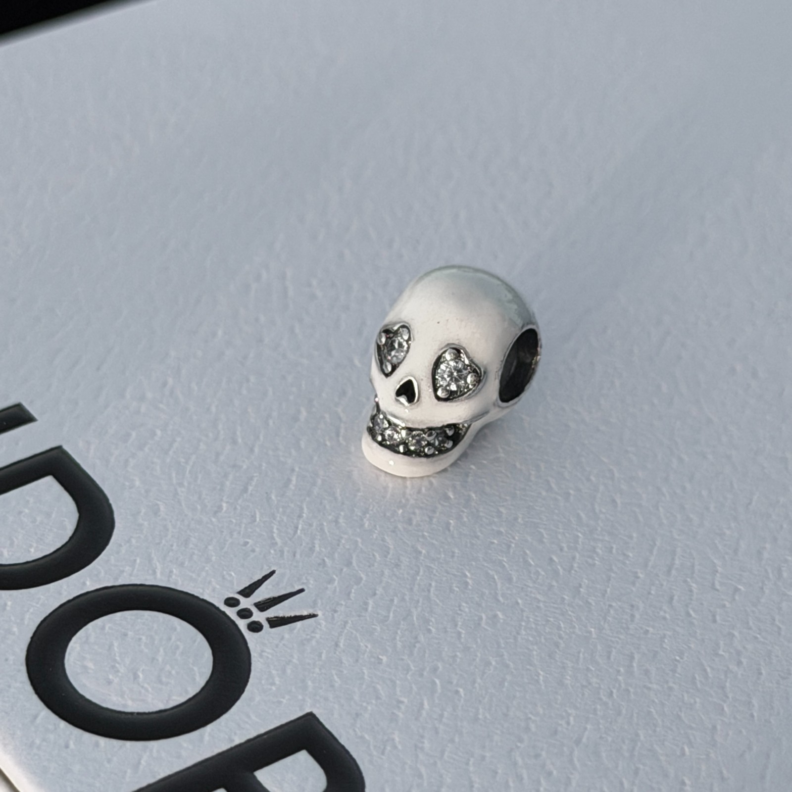 Pandora Glow-in-the-dark Sparkling Skull Halloween Charm S925 ALE, #792811C01