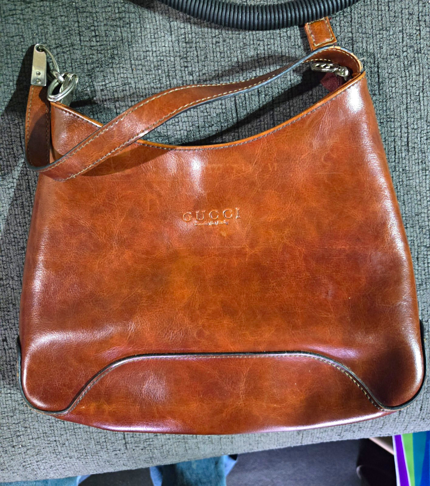 Gucci Brown Leather Logo Shoulder Bag Zip Closure Silver Hardware Lined Pockets