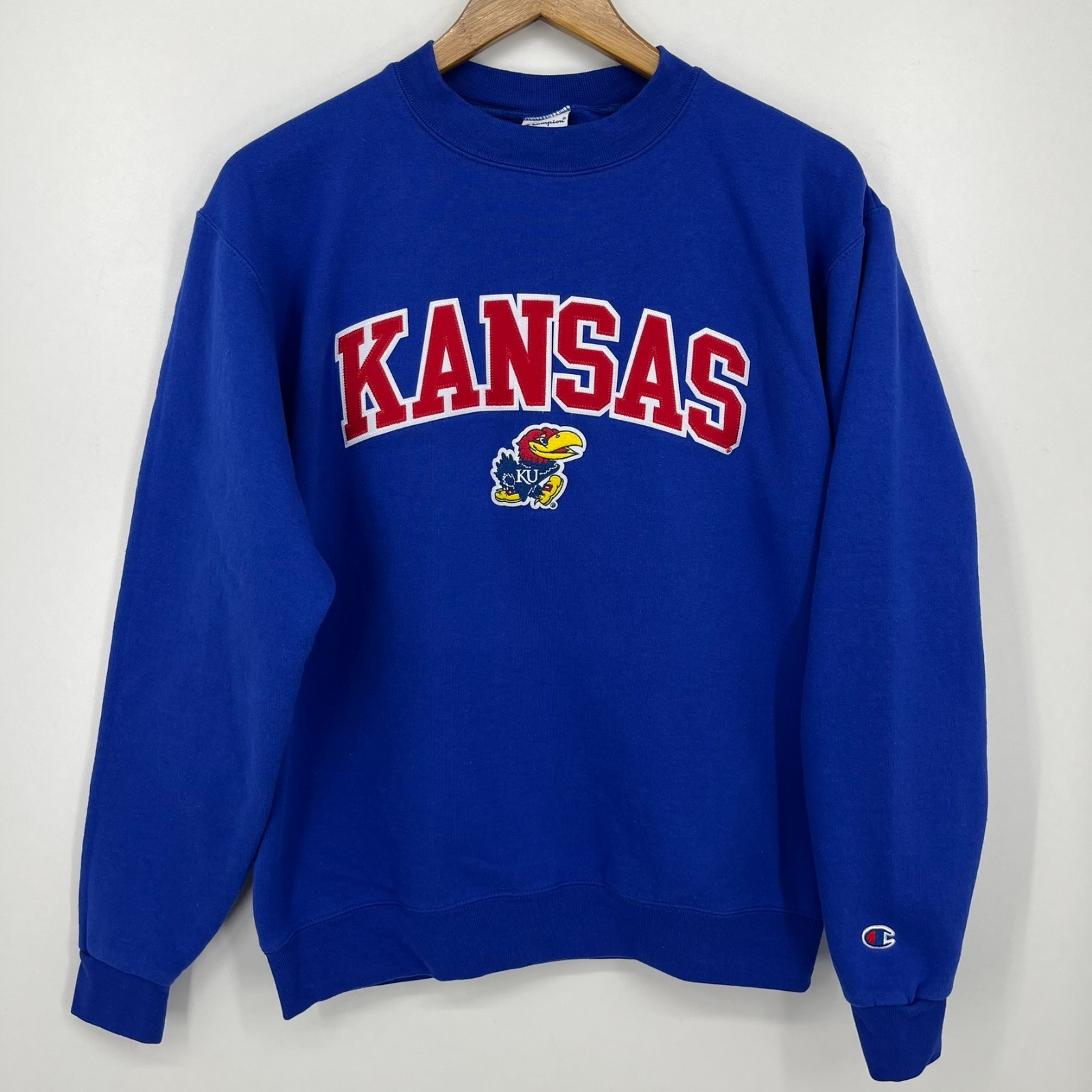 Champion Kansas Jayhawks Crew Neck Sweatshirt Men's Size M Blue NCAA Champion Kansas Jayhawks Crew Neck Sweatshirt Men's Size M Blue NCAA