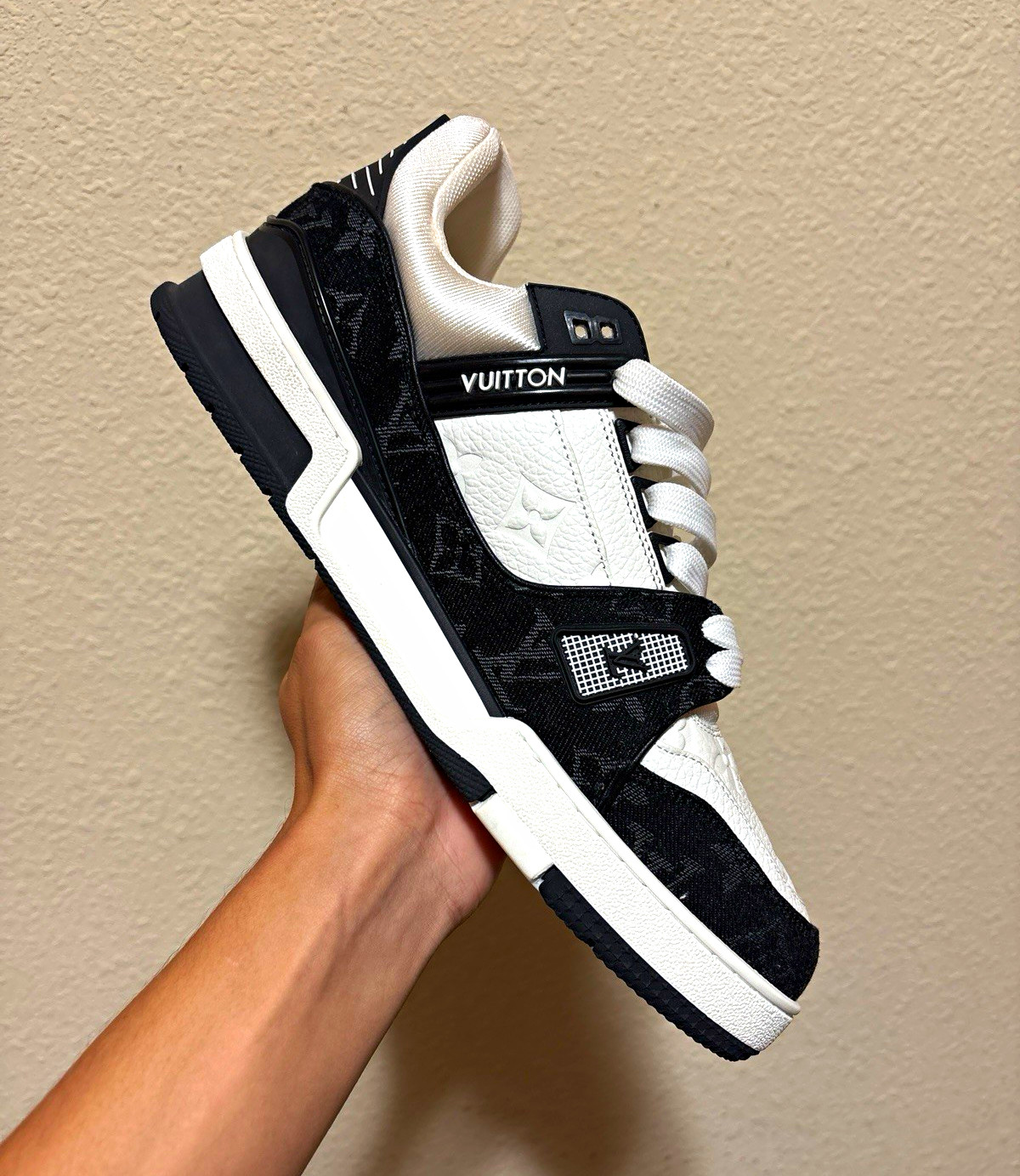 other? Men’s Black/White Monogram Leather Low Top Lace-Up Sneakers