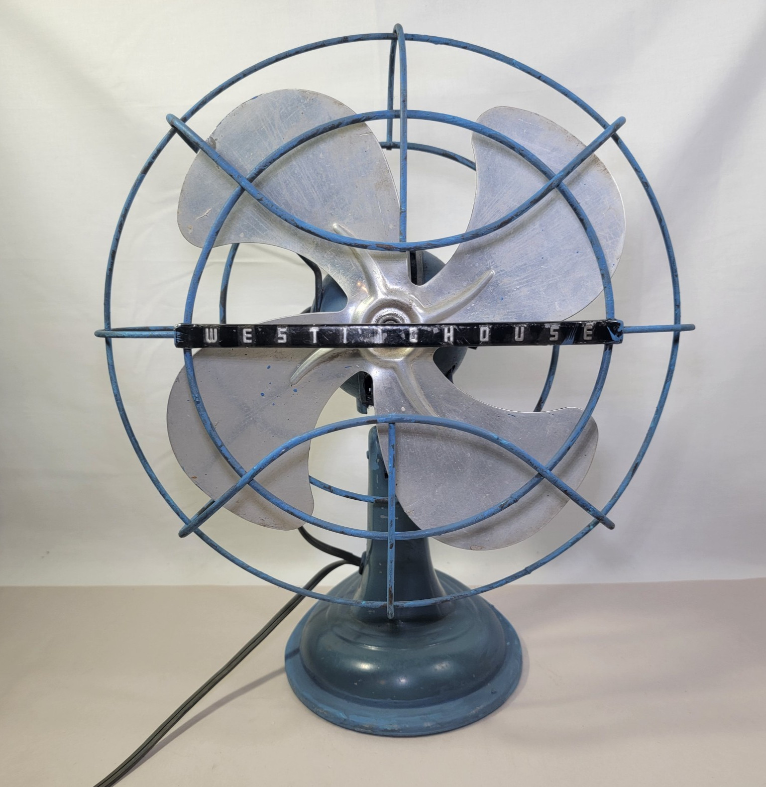 Vtg 1950s Westinghouse Fan 138142 Working Good and Oscillates But Disconnected