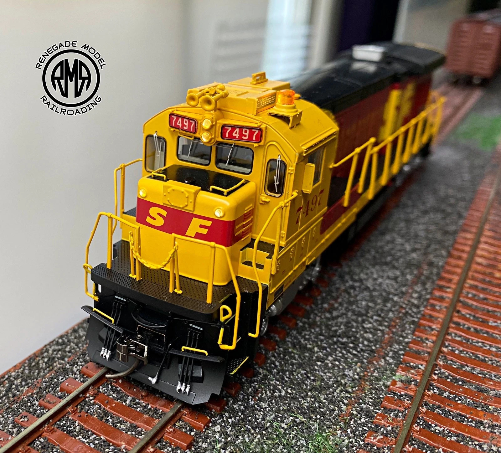 Rapido HO Scale B36-7 (DCC/Sound): ATSF Kodachrome #7497 Rapido HO Scale B36-7 (DCC/Sound): ATSF Kodachrome #7497