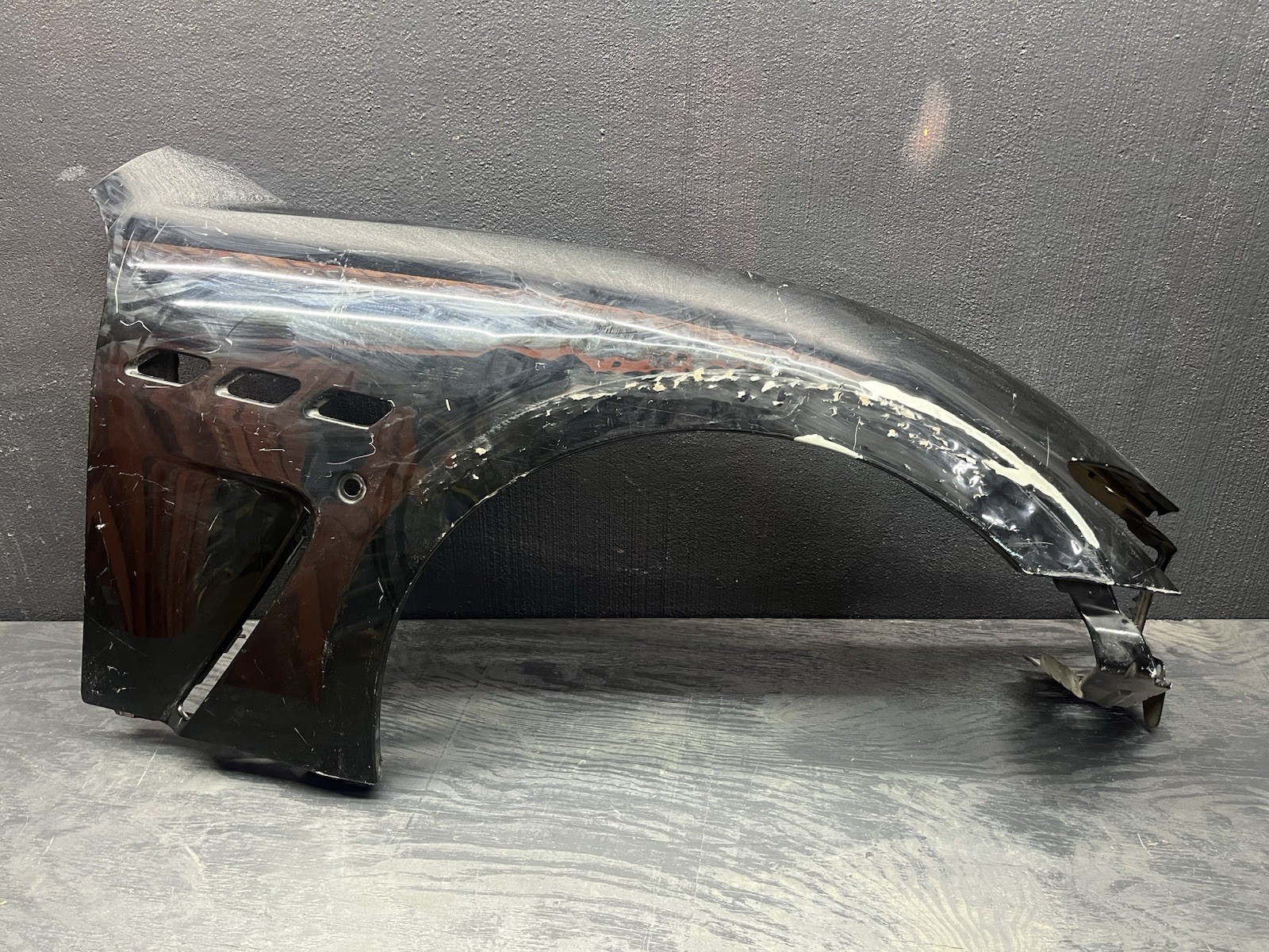 2011-2017 Maserati MC Fender RH OEM Genuine 