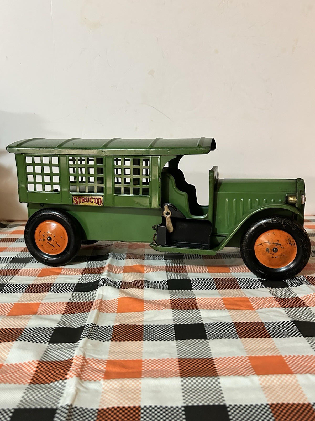 Vintage 1930\'s Structo Screen Side Mail Truck  Pressed Steel Toy  Original 