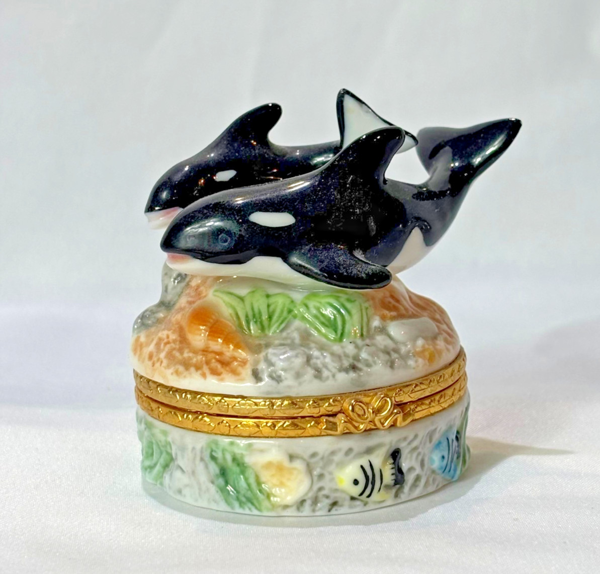1998 Lefton Trinket Box Dolphin & Baby Ceramic Hinge Commerson's Panda Style