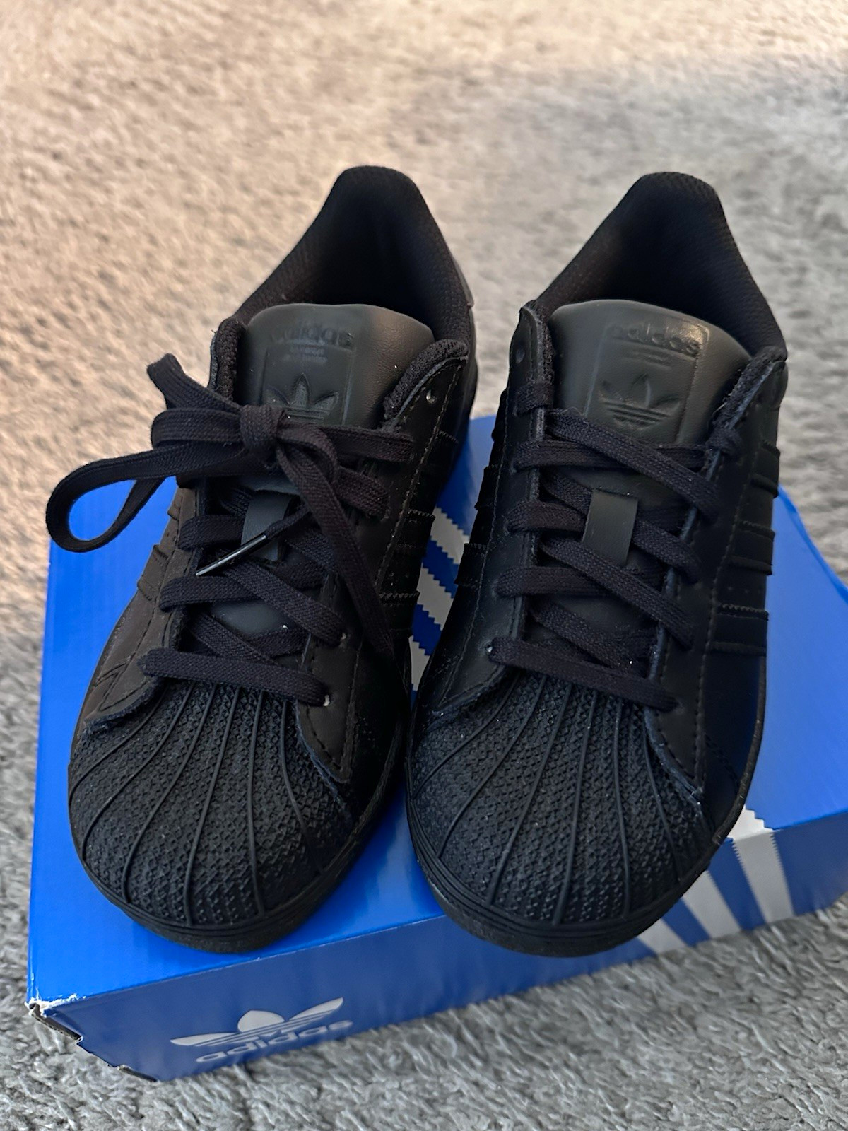 adidas Originals Superstar C Black Leather Low Top Lace Up Sneaker Youth 13K