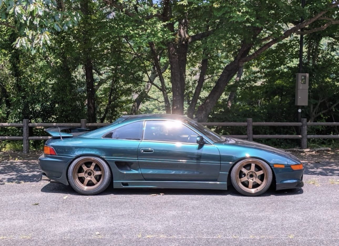 FRP Greddy / Gracer Style Side Skirts For MR2 SW20 89-99 ( PAIR L & R )