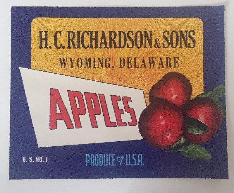 Vintage H C RICHARDSON & SONS Wyoming, Delaware DE APPLE CRATE LABEL from 1950’s Vintage H C RICHARDSON & SONS Wyoming, Delaware DE APPLE CRATE LABEL from 1950’s