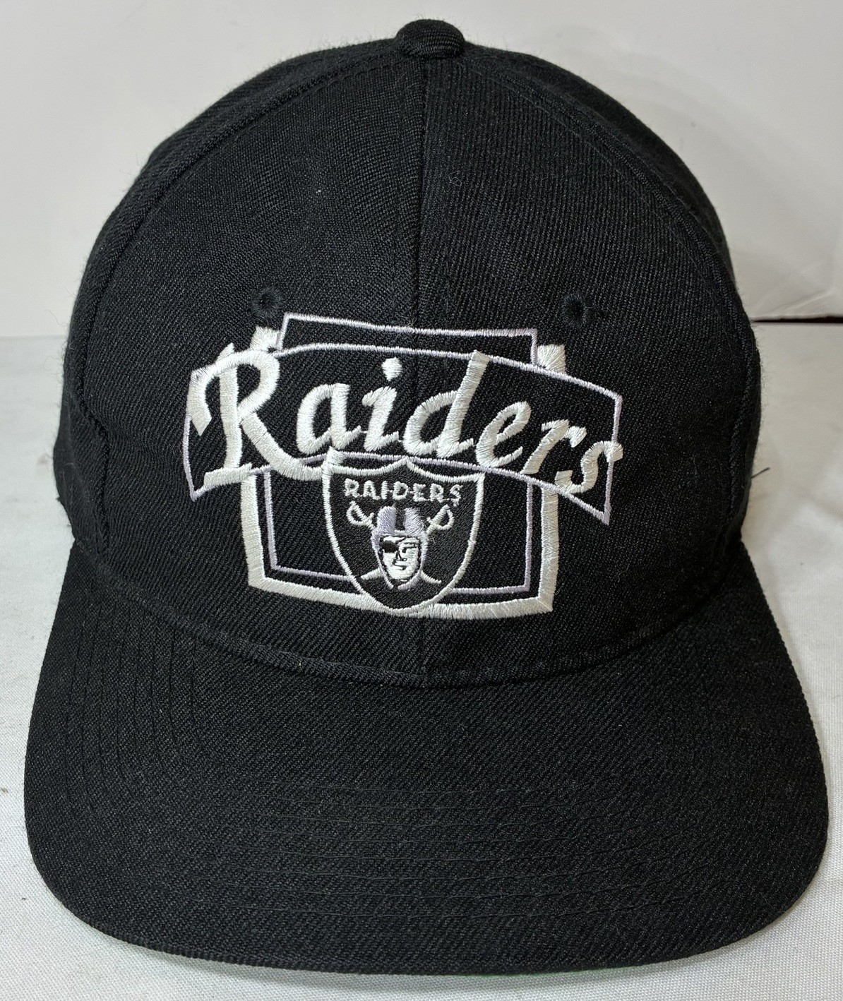 Vtg Los Angeles Raiders SnapBack - Spellout, Youngan, Korea, Wool, NFL, Oakland Vtg Los Angeles Raiders SnapBack - Spellout, Youngan, Korea, Wool, NFL, Oakland