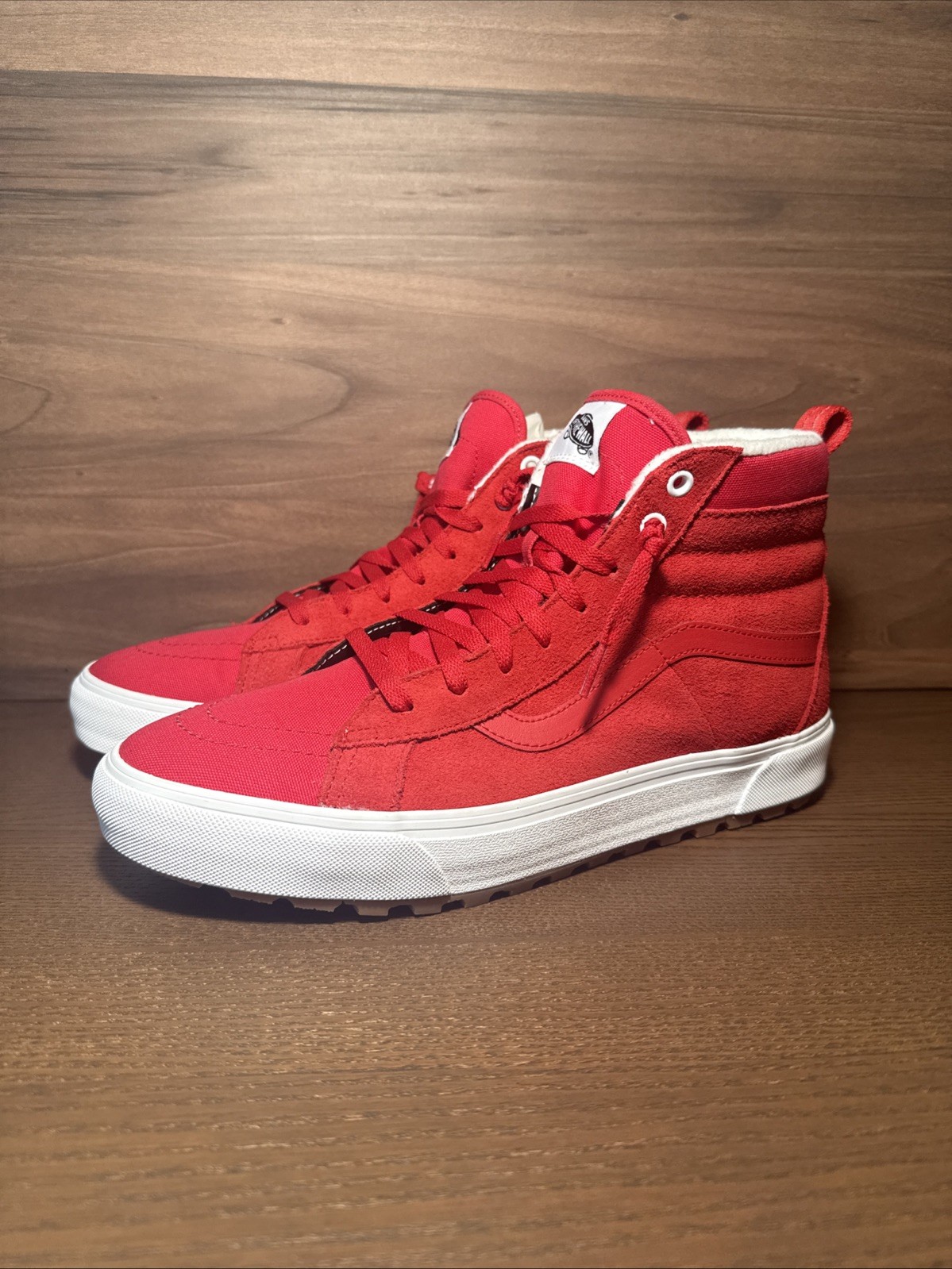 Vans SK8-Hi MTE Custom Cold Weather Waterproof Red Suede. New. Sz 12. No box.