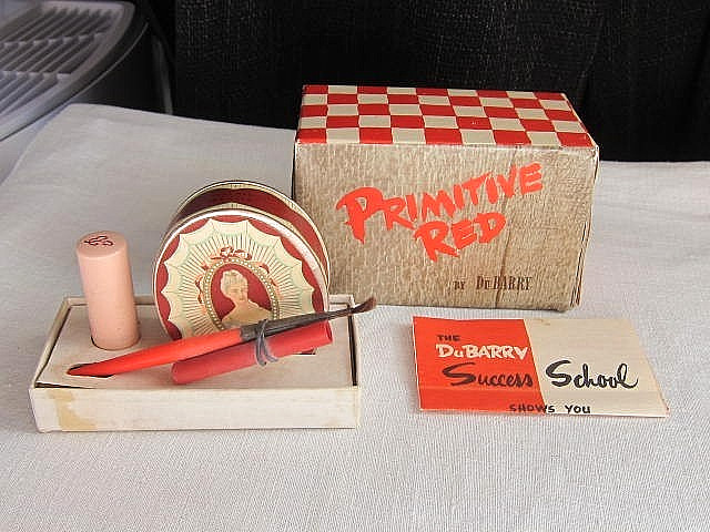 VTG DuBarry Primitive Red Lipstick Trio Richard Hudnut  Unused w Powder~Insert 2