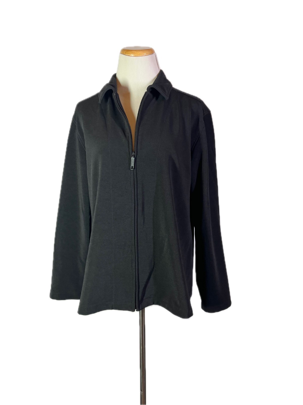 Chico\'s Design Size 2 (L) Black Full Zip Jacket Polyester
