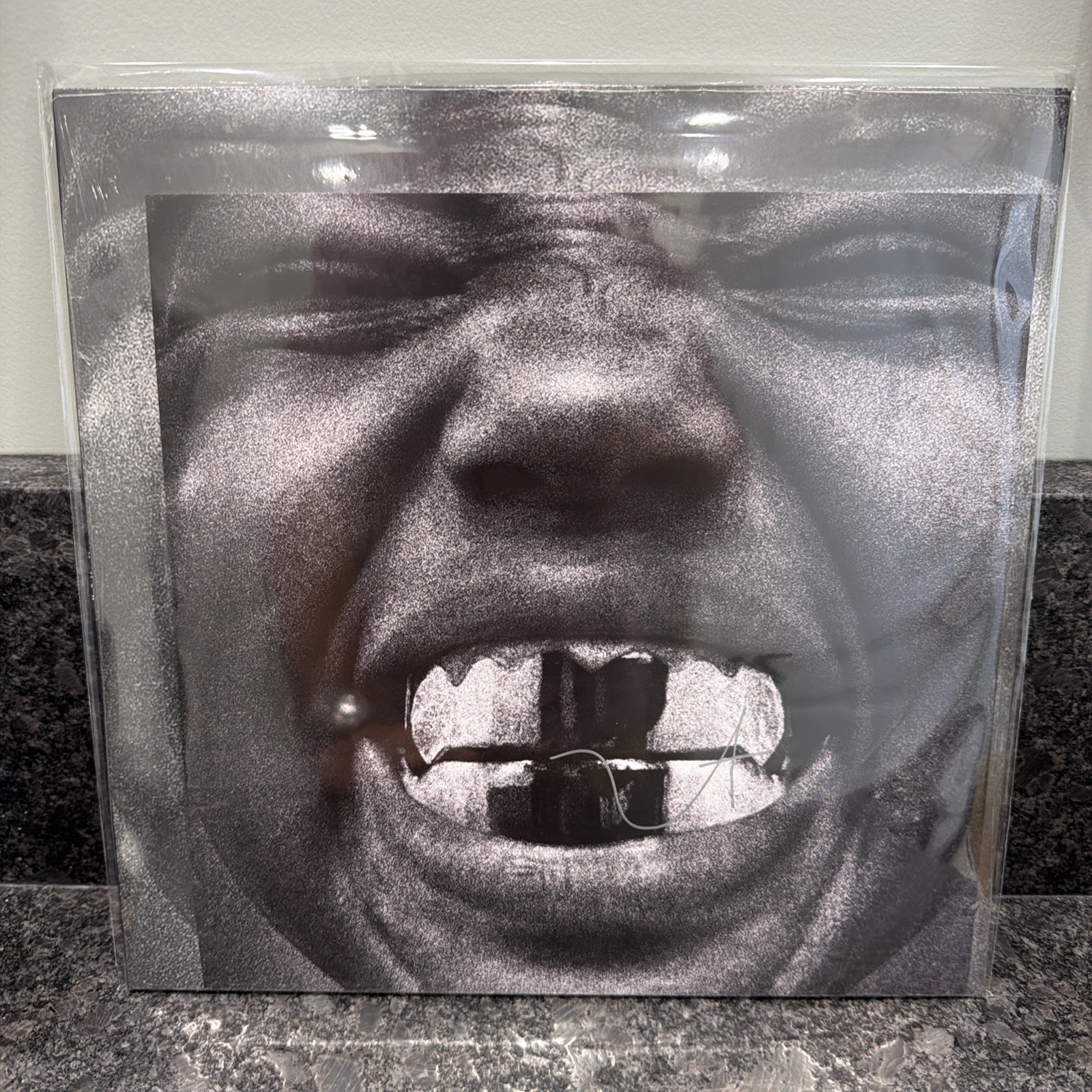 Kanye West “Bully” Signed Vinyl LP Limited Edition Autographed Ye Kanye West “Bully” Signed Vinyl LP Limited Edition Autographed Ye