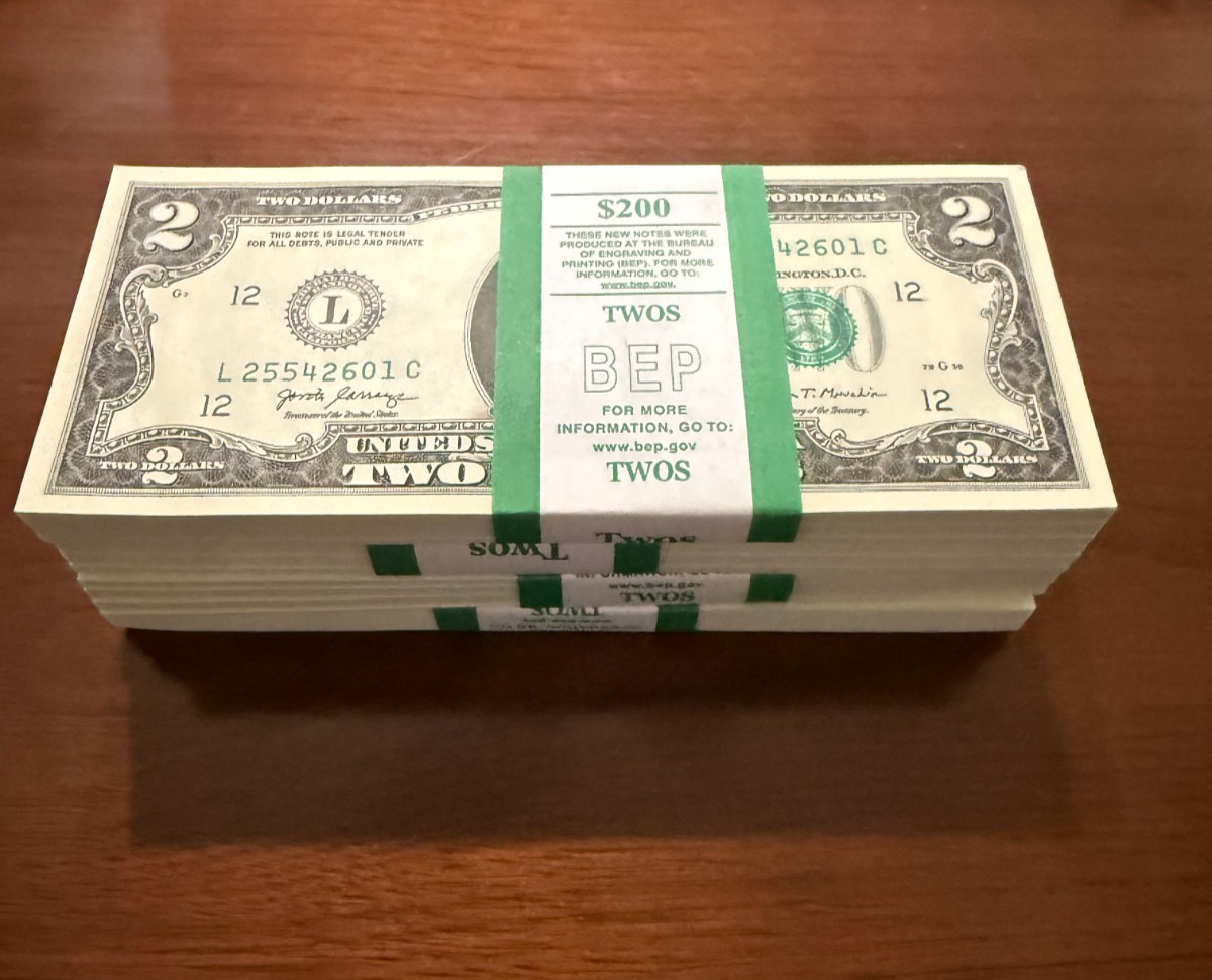 25 ($2 BILLS) TWO DOLLAR BILLS UNCIRCULATED SEQUENTIAL - Buy More Save More