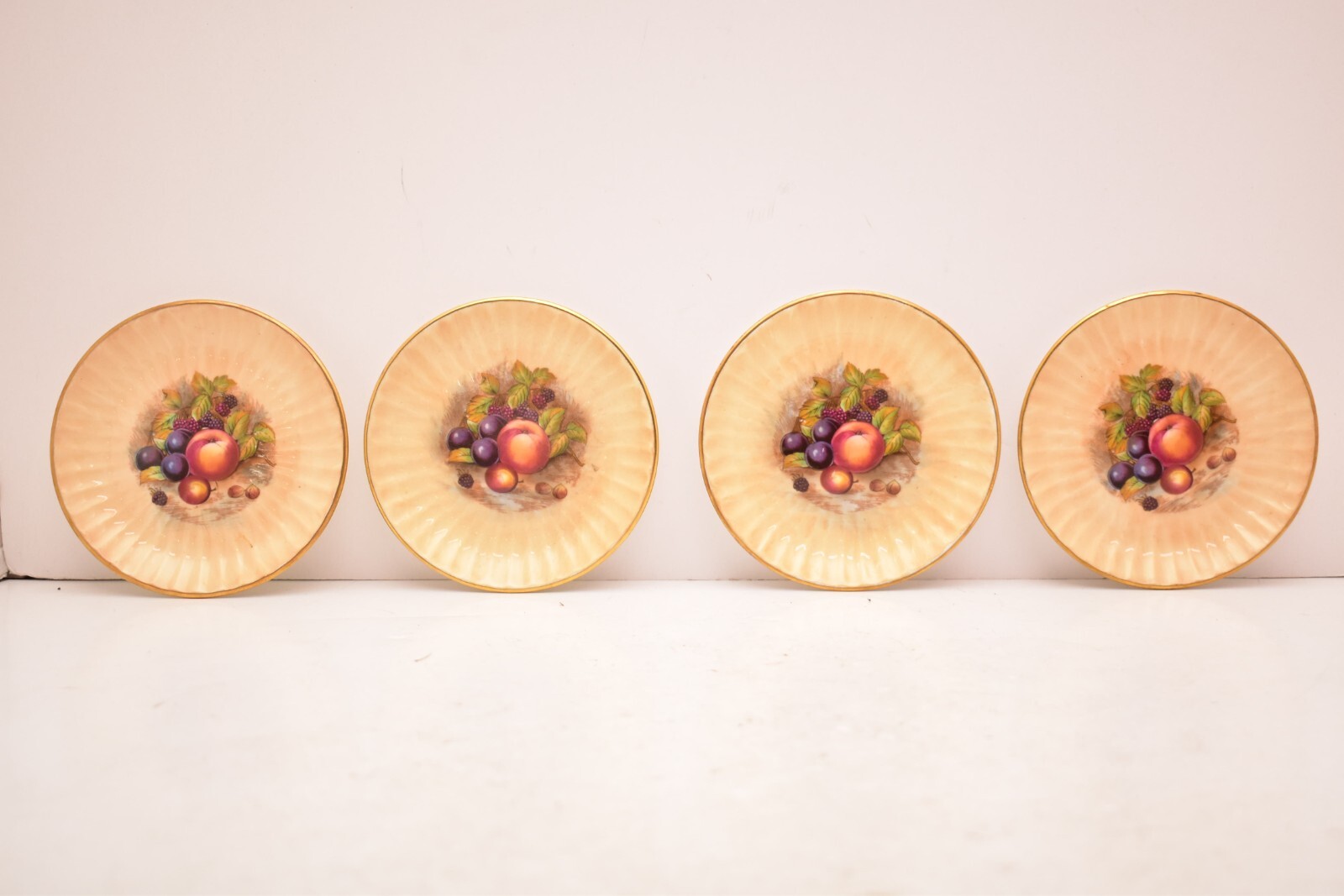 RARE Set of 4 Aynsley Orchard Gold 5