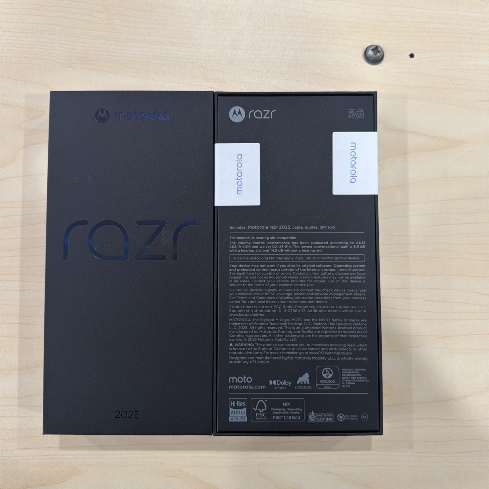 Motorola Razr 2025 5G XT2553 256GB BLUE 🔓Unlocked✅ NEW FACTORY SEALED Foldable