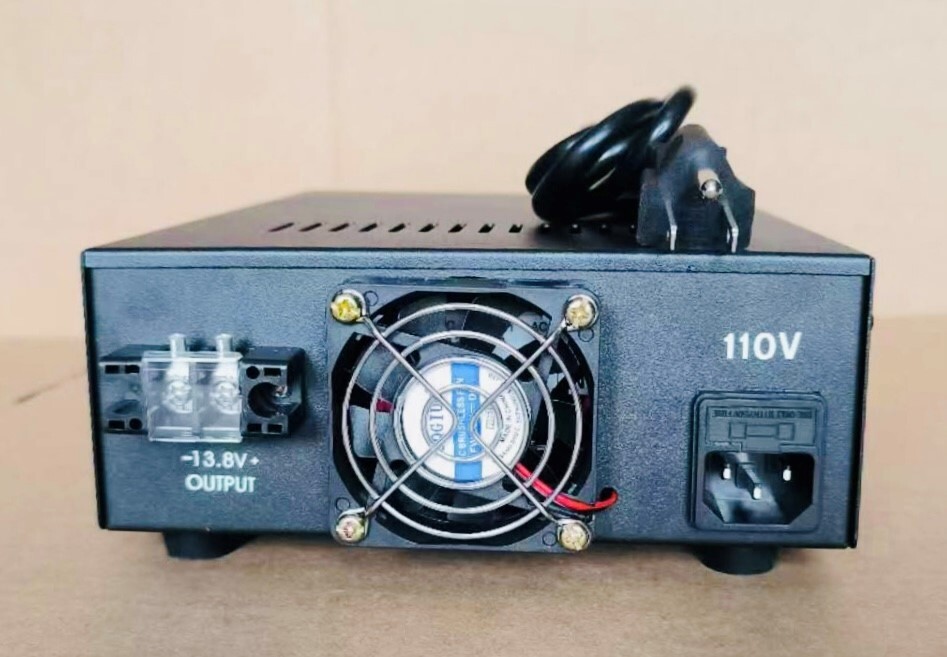 NEW Power Supply 13.8VDC 20A Max with BEST DC TERMINALS  (like Astron SS-18)