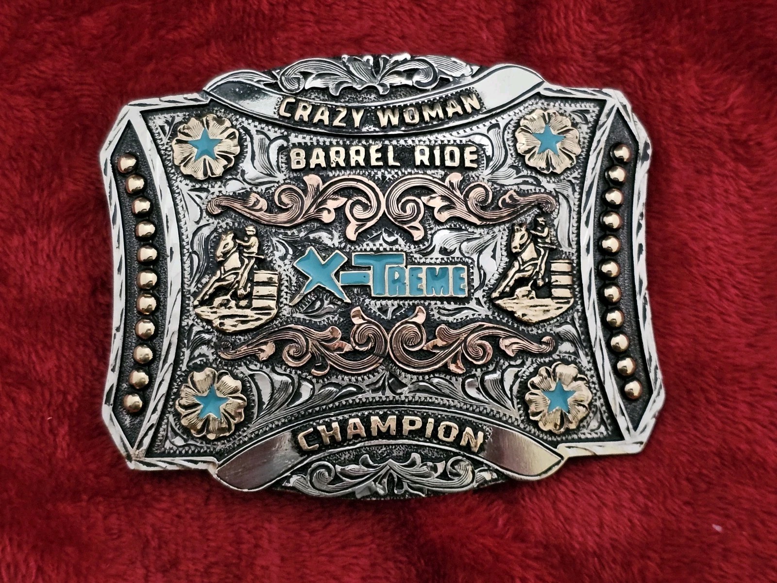 Barrel Racing X~Treme Rodeo Champion☆TROPHY BUCKLE☆Crazy Woman☆Rare☆443