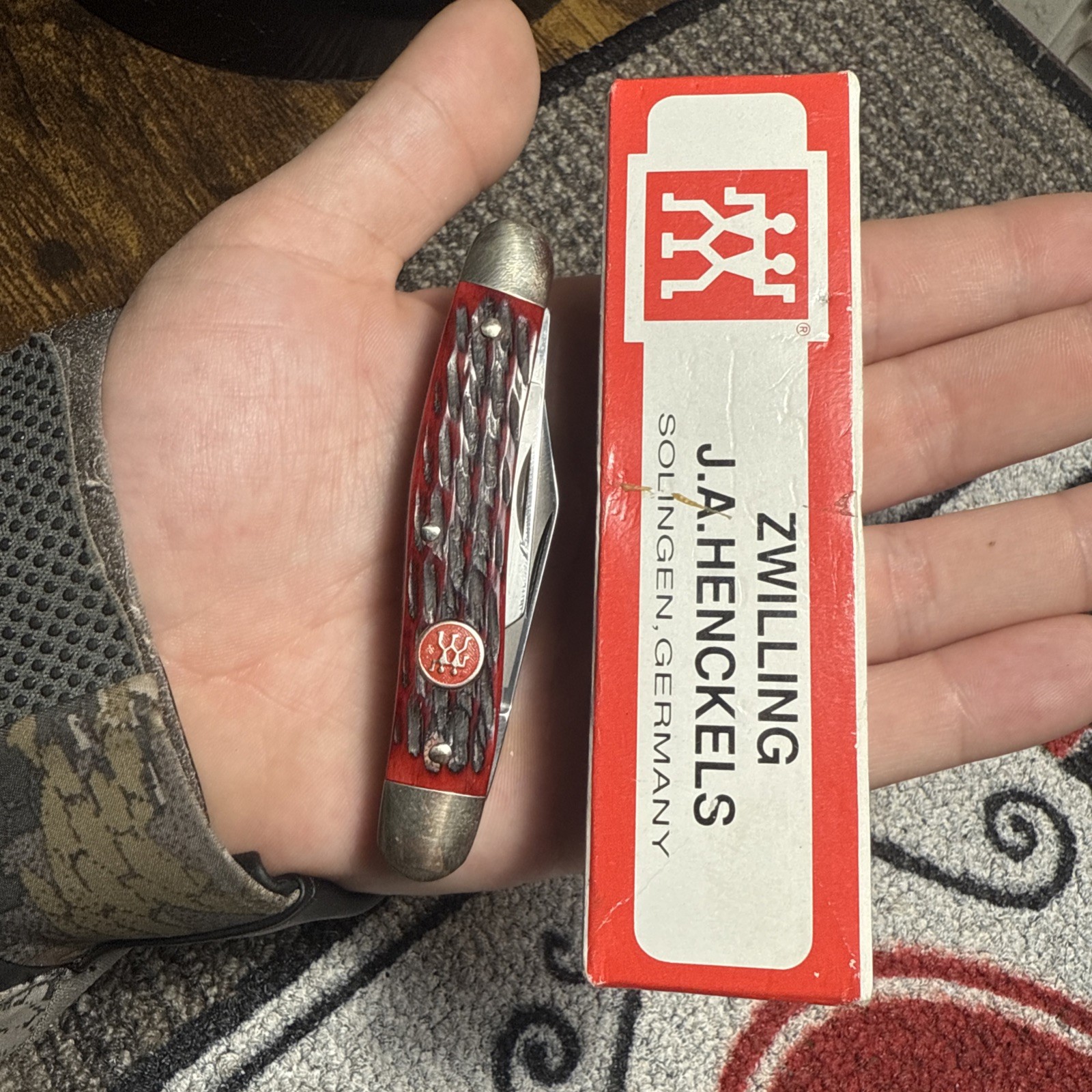 Zwilling JA Henckels Solingen Germany  HK 7-B Redbone 3 Blade NEW in Box