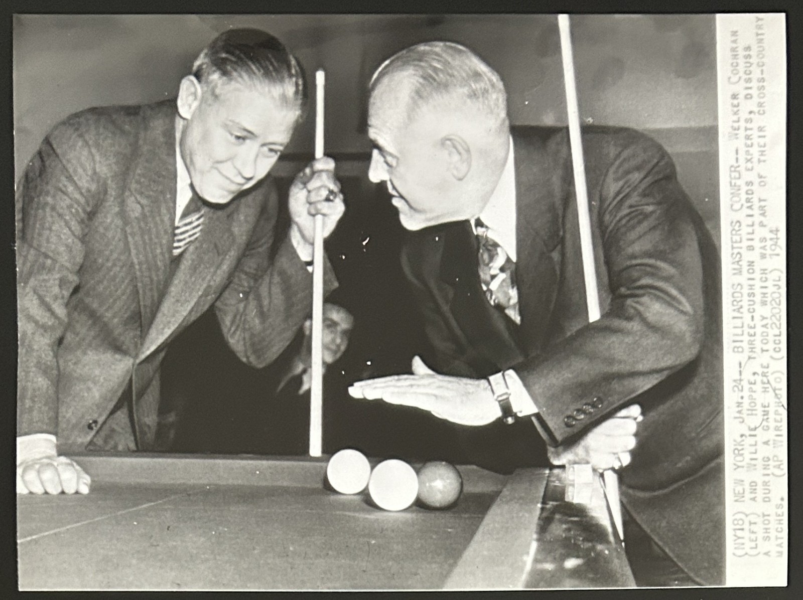 1944 Photo-Willie Hoppe & Welker Cochran Three Cushion Billiards Experts 1944 Photo-Willie Hoppe & Welker Cochran Three Cushion Billiards Experts
