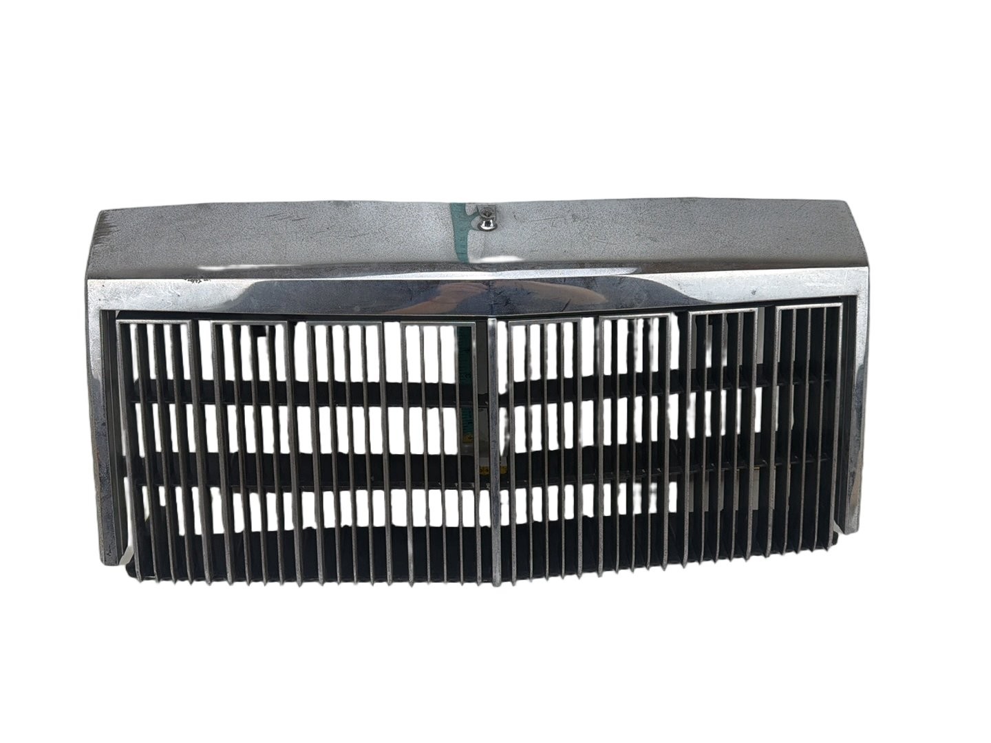 1982-1986 Chrysler Le Baron Front Upper Radiator Grille Trim Panel OEM 1982-1986 Chrysler Le Baron Front Upper Radiator Grille Trim Panel OEM