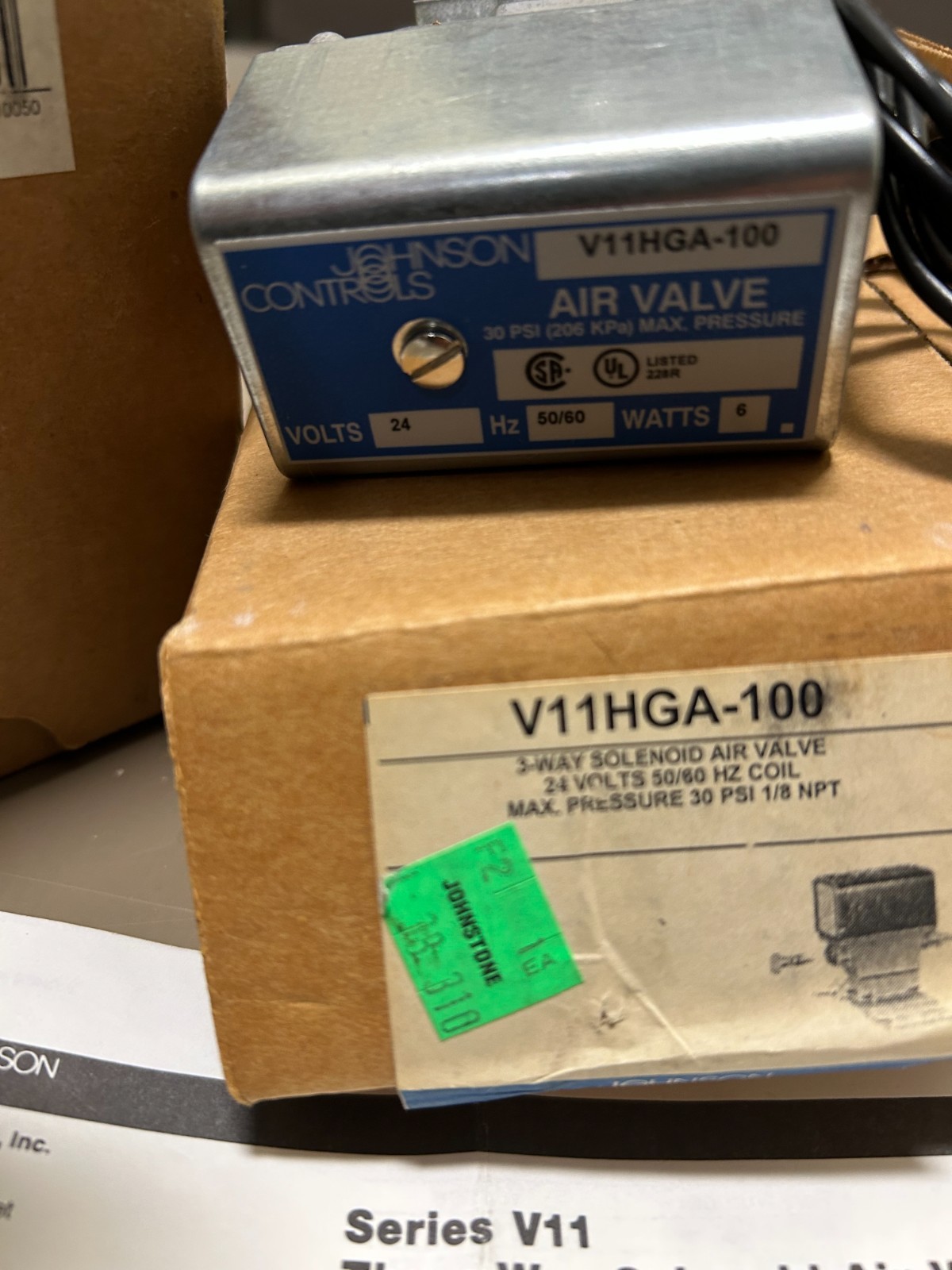 Johnson Controls V11HGA-100 Brand New in Sealed Box
