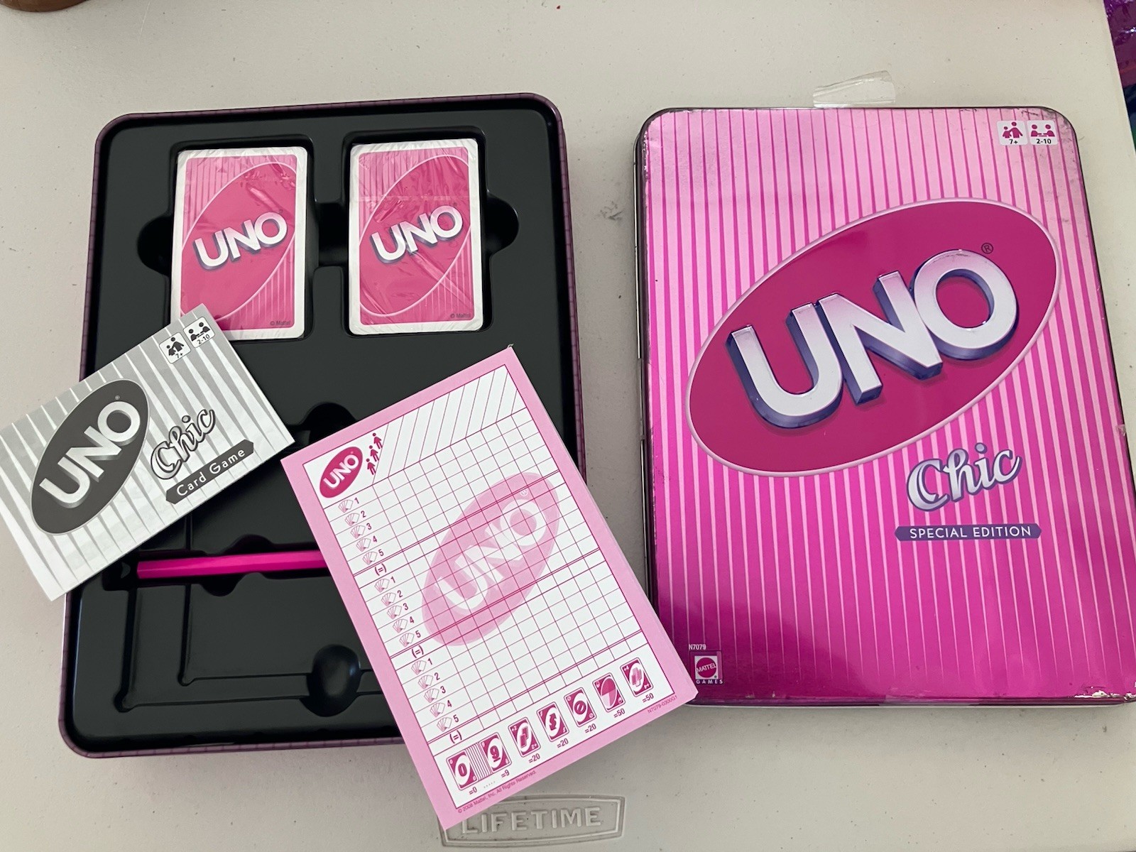 UNO Card Game Extremely Rare Vintage Special Chic Pink Edition New In Tin 2008