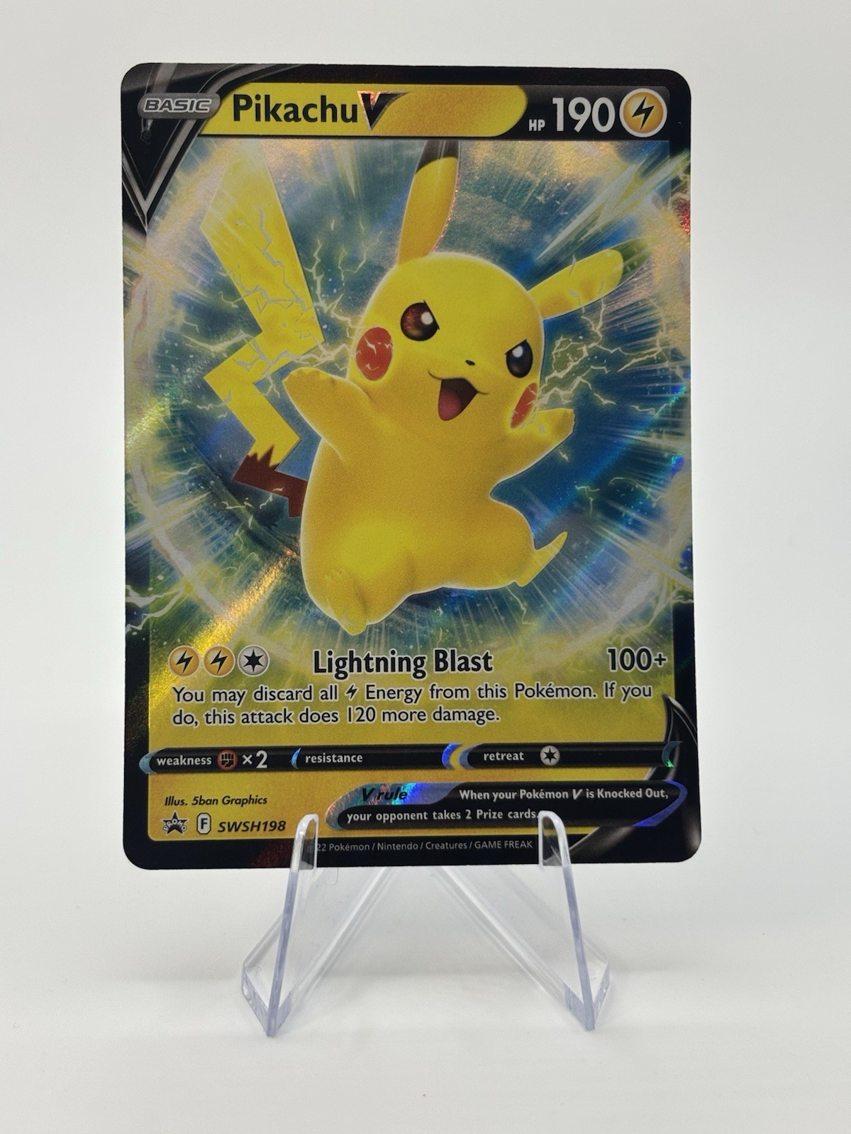 The Pokémon Company Pokemon TCG Pikachu V SWSH198 SWSH Promo Holo 190 HP NM