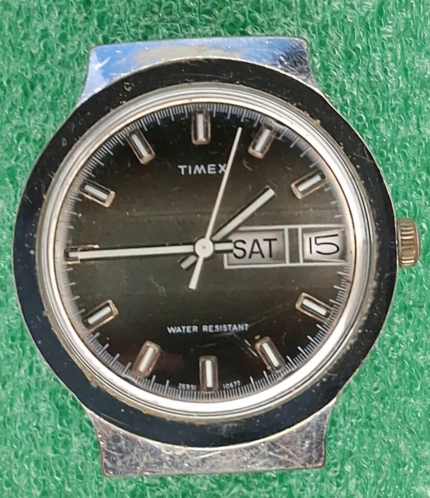 Lot W2498 Mens Runs 1977 Timex Marlin Fancy Manual Movement Vintage Watch as is