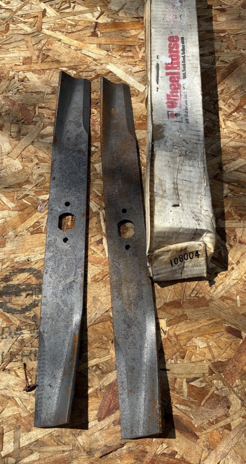 Toro Wheel Horse Lawn Boy 108004 S/A Blade Kit NLA NOS OEM Mower Deck Cut Toro Wheel Horse Lawn Boy 108004 S/A Blade Kit NLA NOS OEM Mower Deck Cut