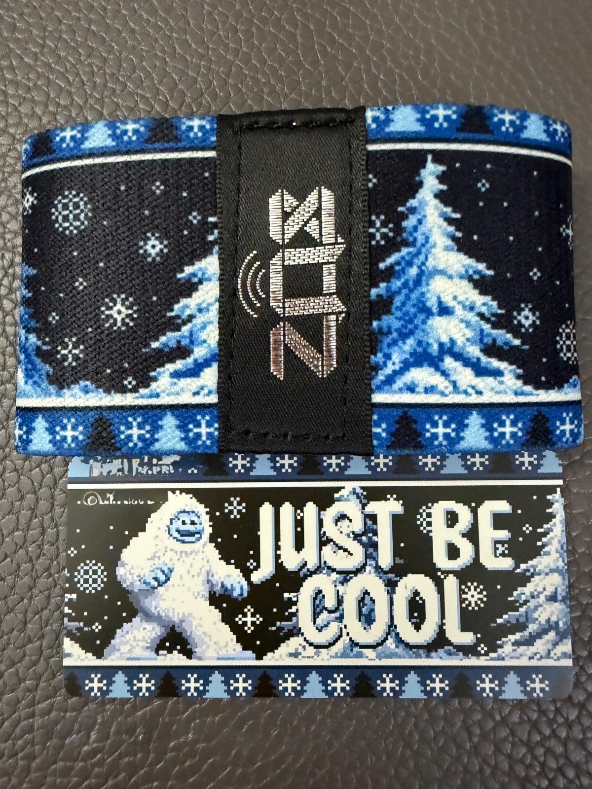 ZOX “JUST BE COOL-DOUBLE WIDE” MEDIUM NIP NEW UNWORN UNREDEEMED ZOX “JUST BE COOL-DOUBLE WIDE” MEDIUM NIP NEW UNWORN UNREDEEMED
