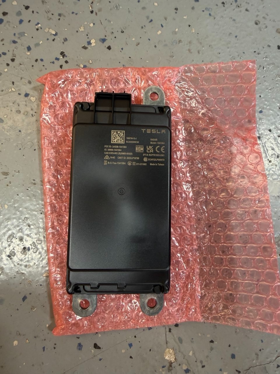 OEM NEW 2021 2023 2023 2025 Tesla Model X/S Radar Front End Module 1565709-13-J OEM NEW 2021 2023 2023 2025 Tesla Model X/S Radar Front End Module 1565709-13-J