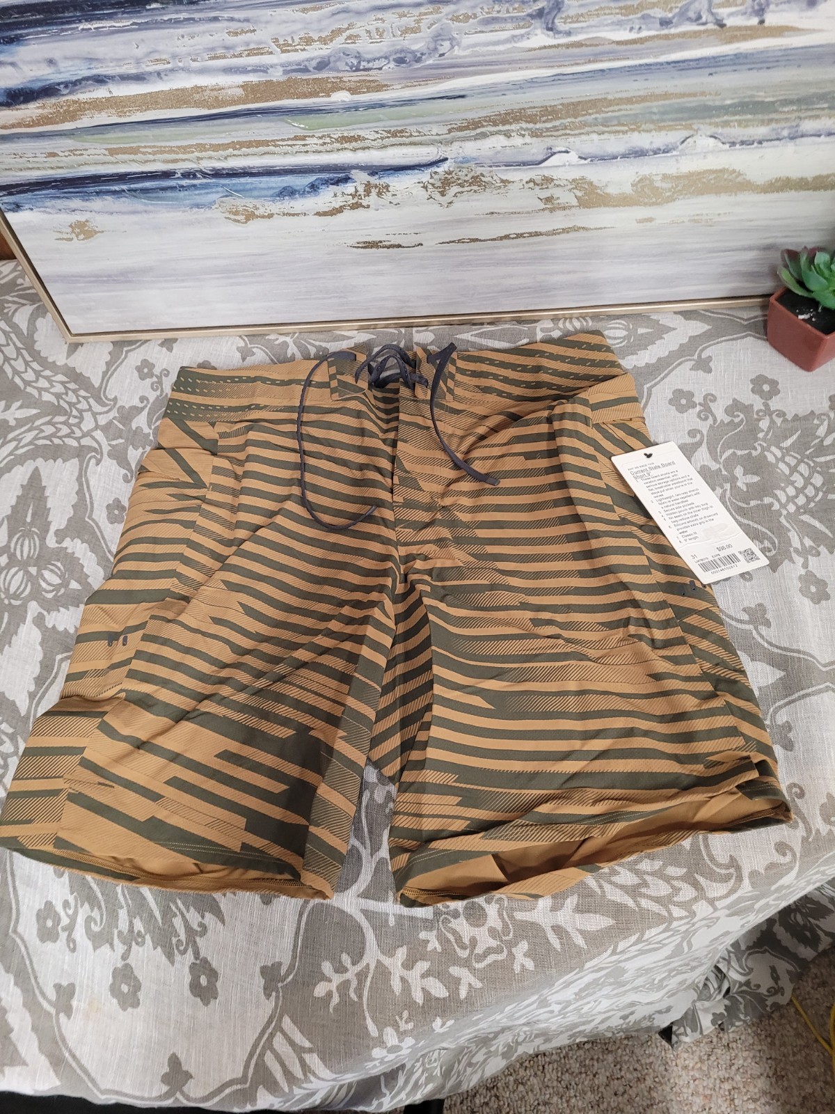 LuluLemon Current State Board Short 9\ LuluLemon Current State Board Short 9\