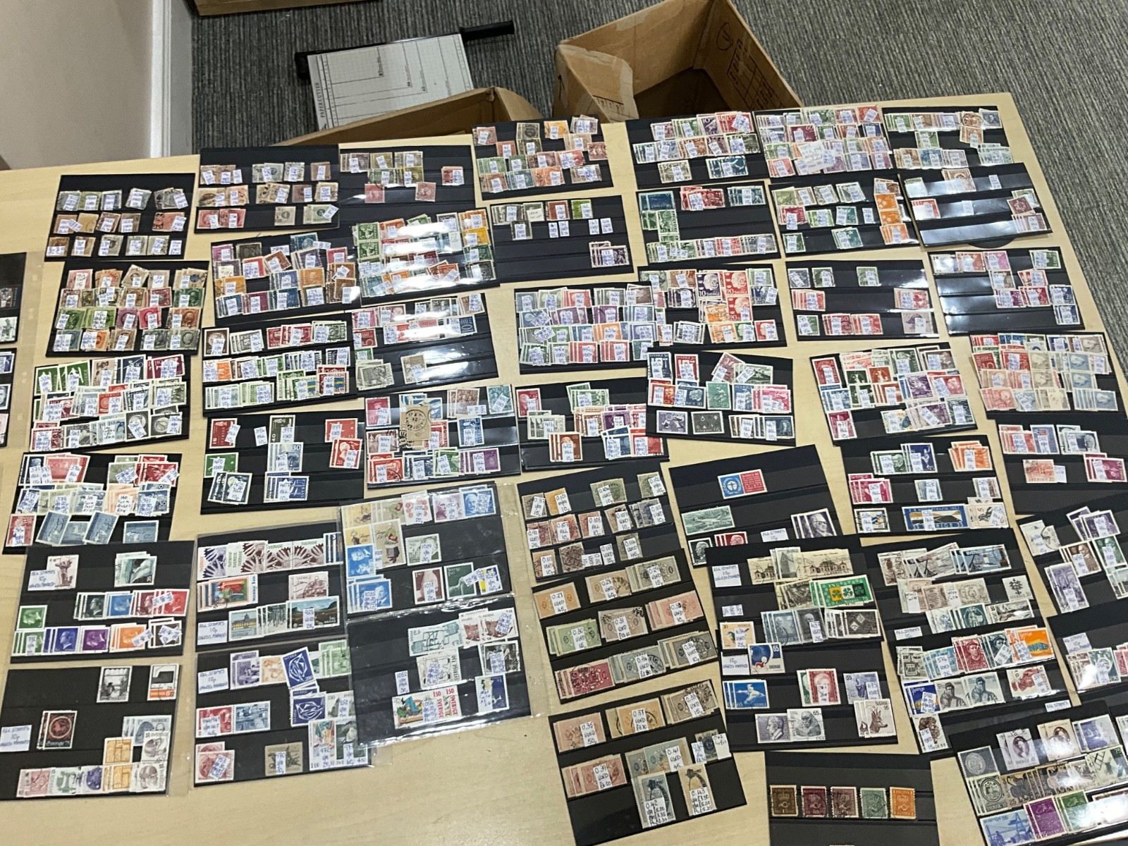 Sweden stamps 1800s on large lot in cards ##192 Sweden stamps 1800s on large lot in cards ##192