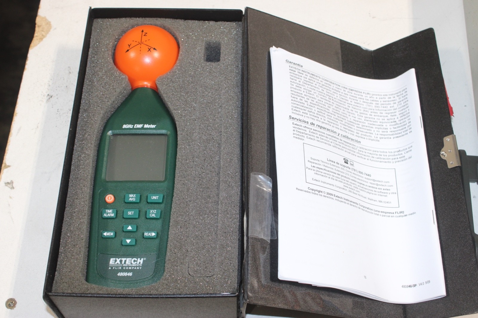 WORKING EXTECH 480846 8GHZ RF/EMF STRENGTH METER 9XFN3