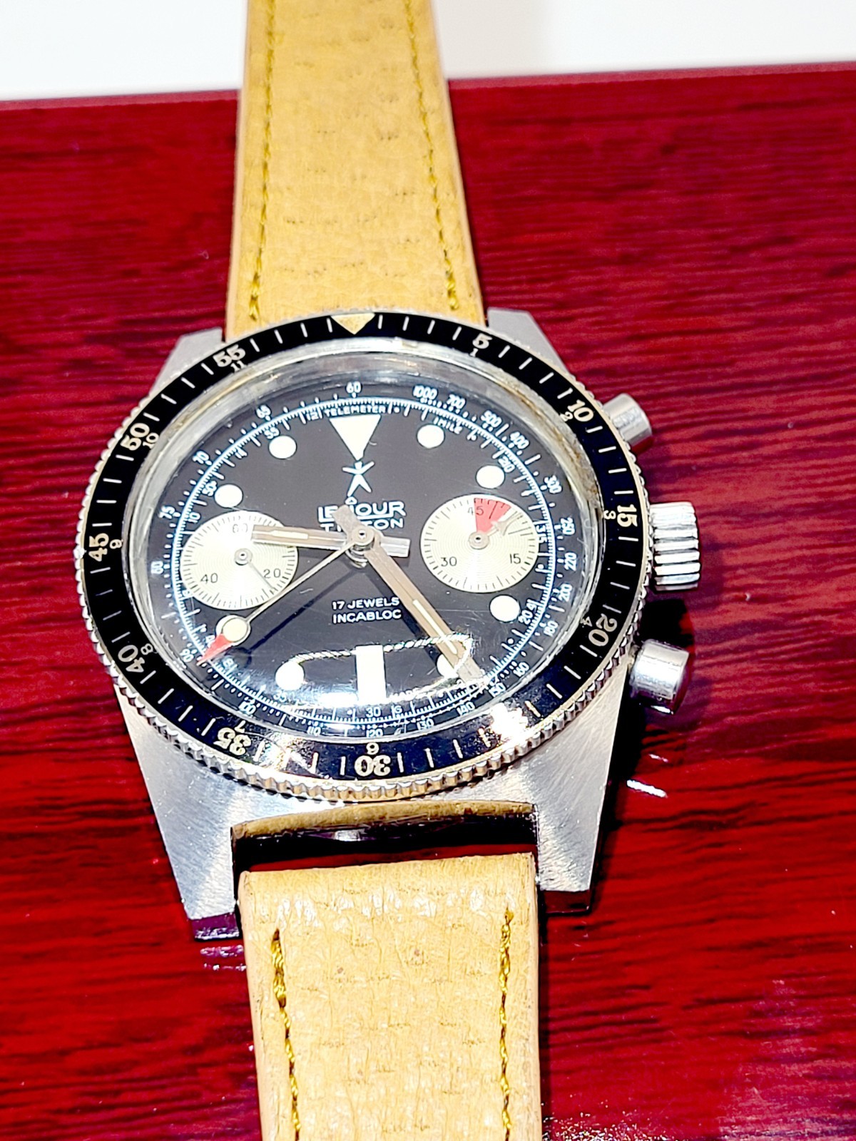 Le Jour Triton 2-Reg Chronograph Original Dial Landeron 248 Vintage 1960s N.MINT