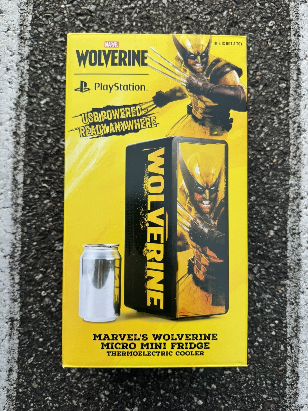 UKONIC Wolverine Mini Fridge Thermoelectric USB Powered PlayStation UKONIC Wolverine Mini Fridge Thermoelectric USB Powered PlayStation